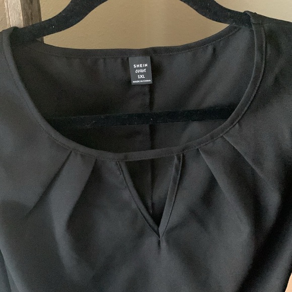 SHEIN black & leopard blouses - Picture 5 of 10